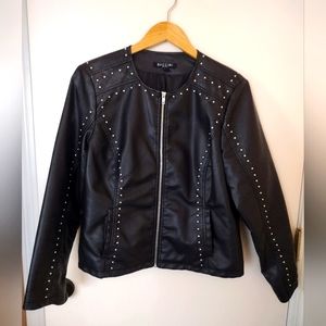 BACCINI FAUX LEATHER JACKET PETITE EXTRA LARGE. USED!! EXCELLENT CONDITION!!
